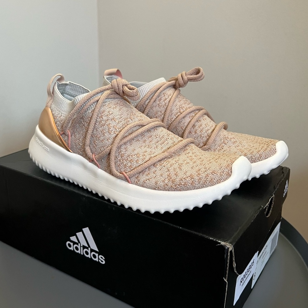 Adidas Primeknit Ultimamotion Sneakers Size 8